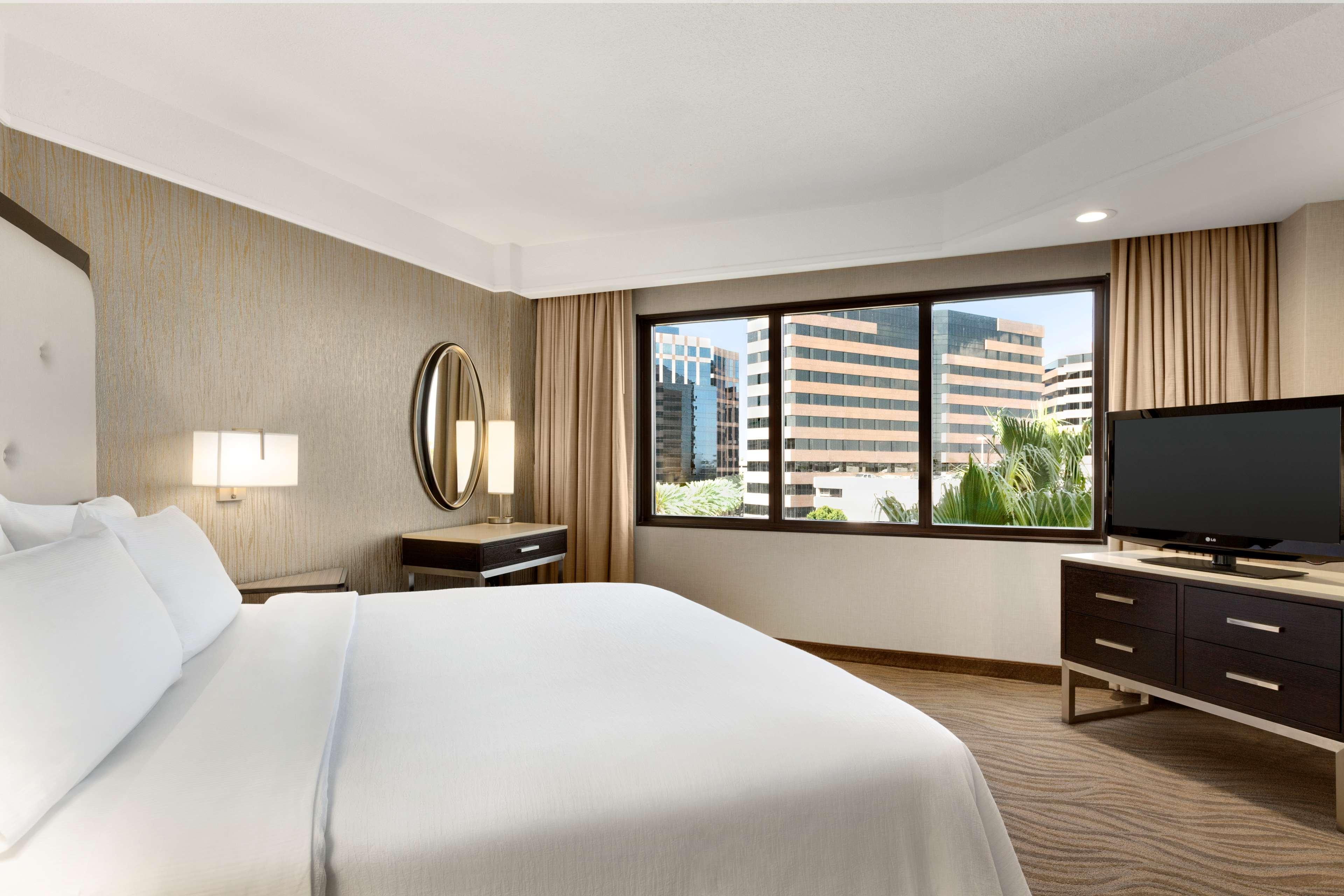 Embassy Suites By Hilton Irvine Orange County Airport Экстерьер фото