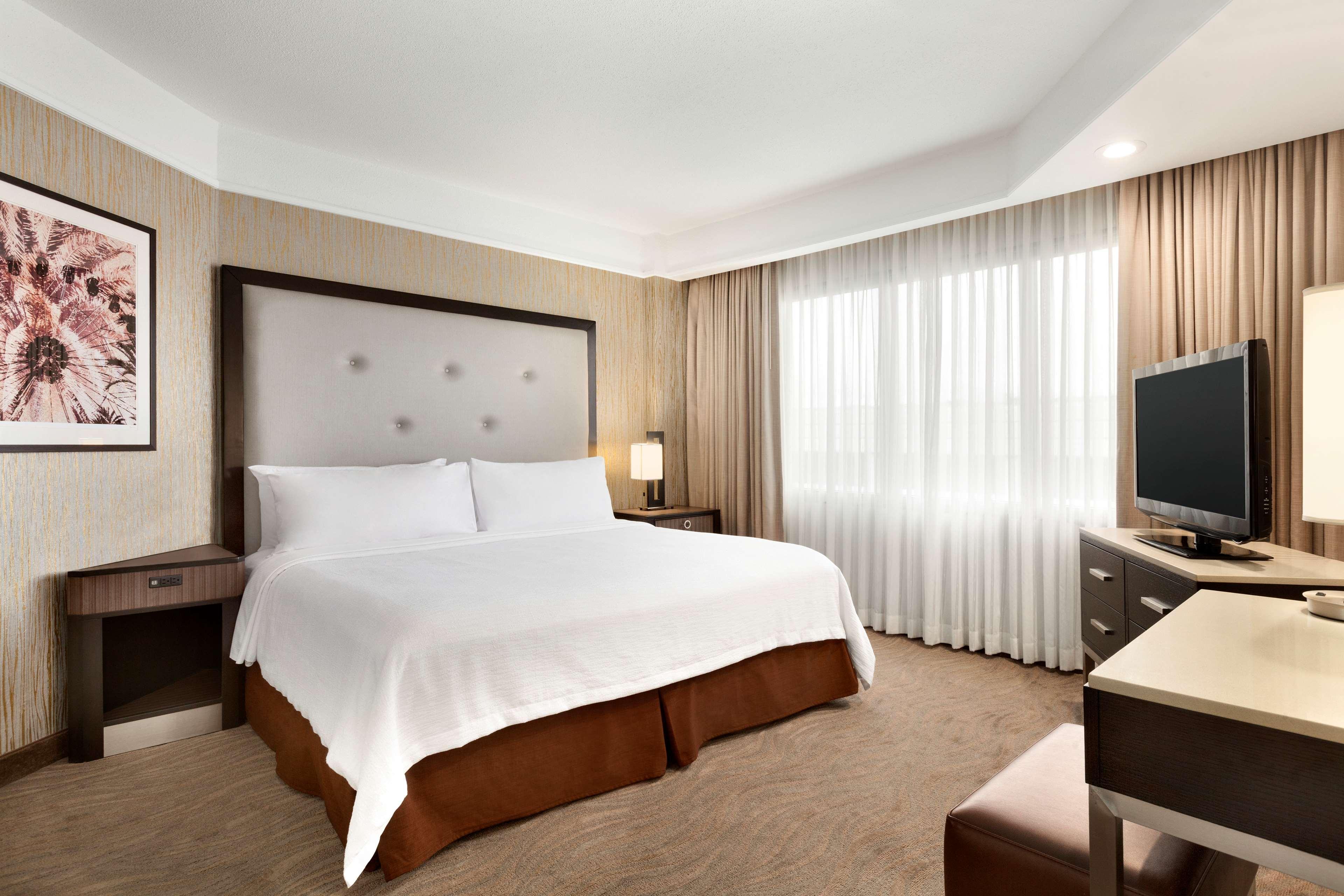 Embassy Suites By Hilton Irvine Orange County Airport Экстерьер фото