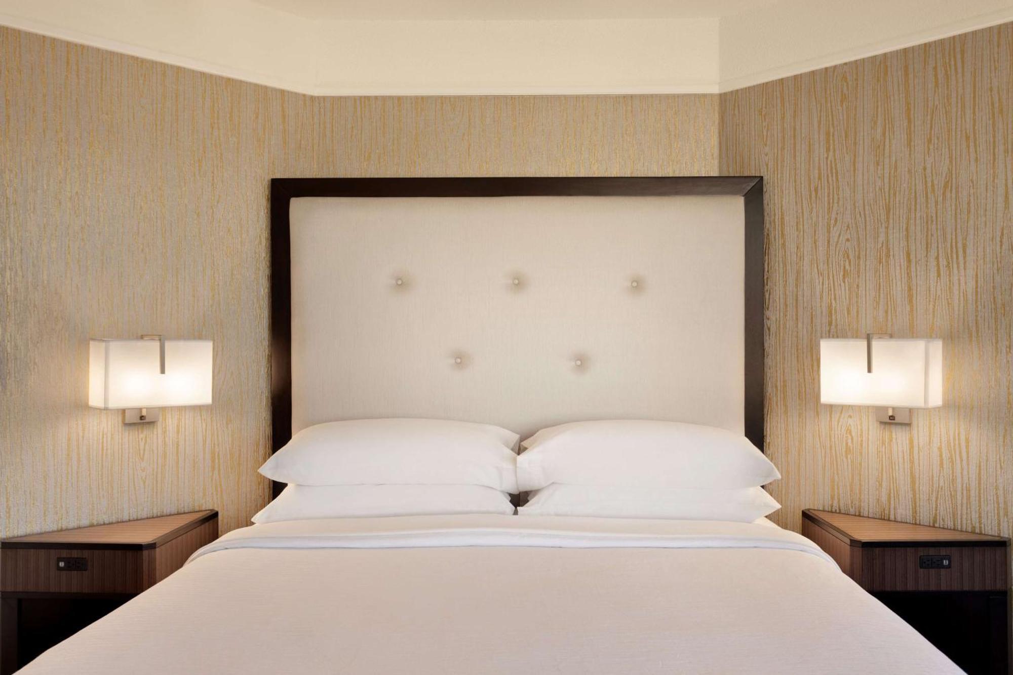 Embassy Suites By Hilton Irvine Orange County Airport Экстерьер фото