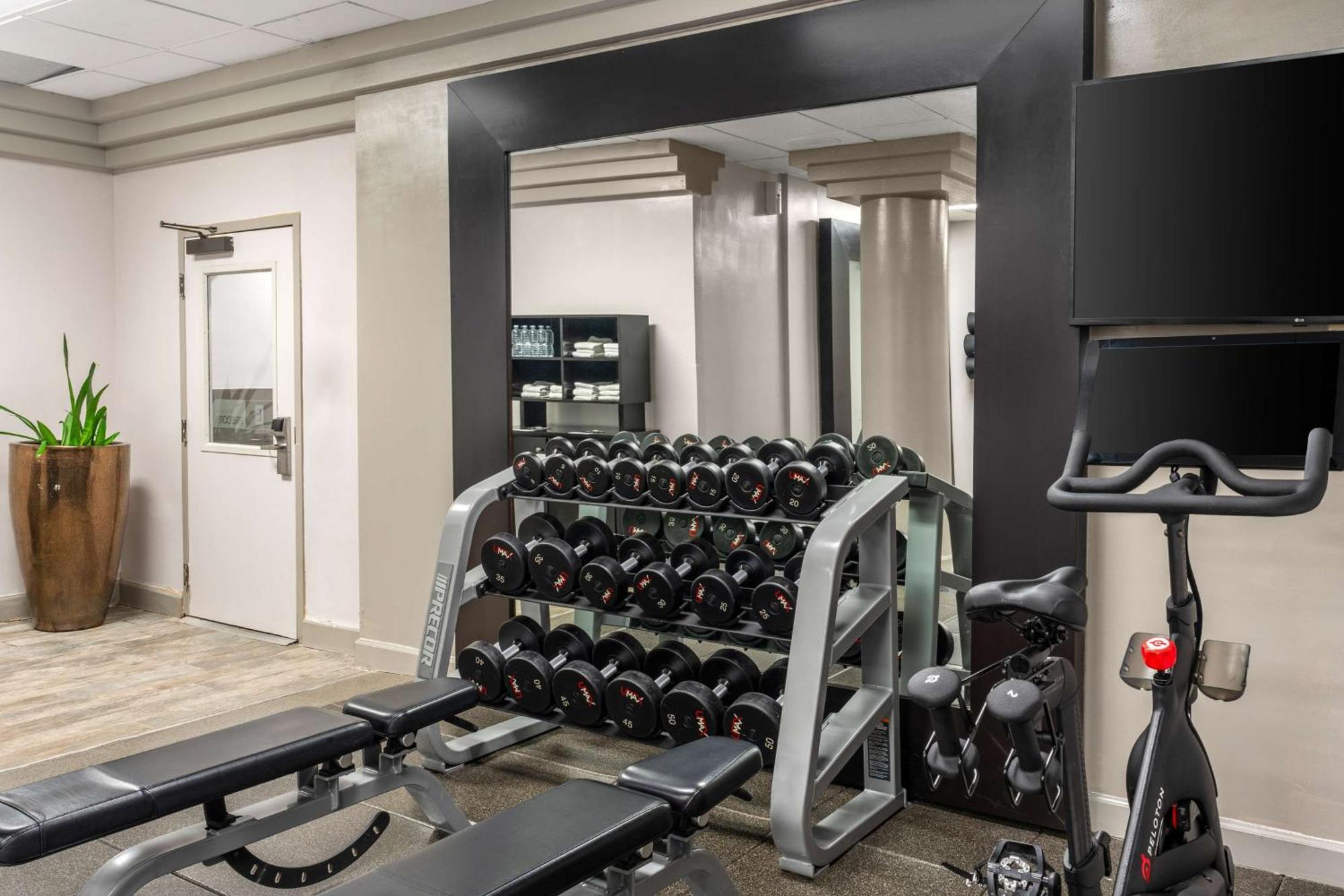 Embassy Suites By Hilton Irvine Orange County Airport Экстерьер фото